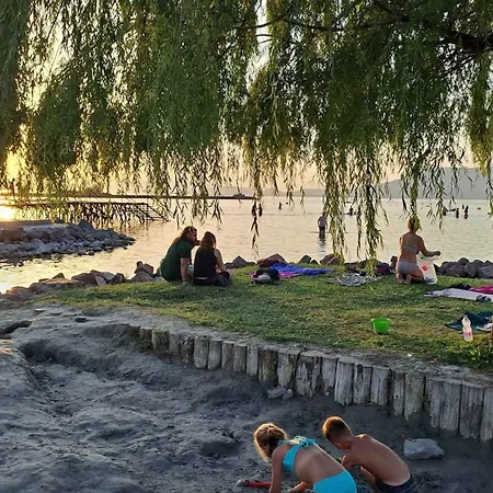 In - Balaton 36989 Lägenhet Fonyód
