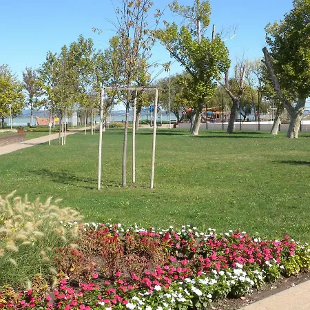 In Fonyod/balaton 36989