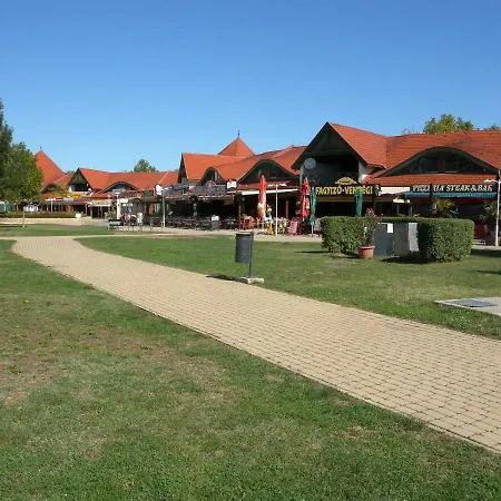 In Fonyod/balaton 36989