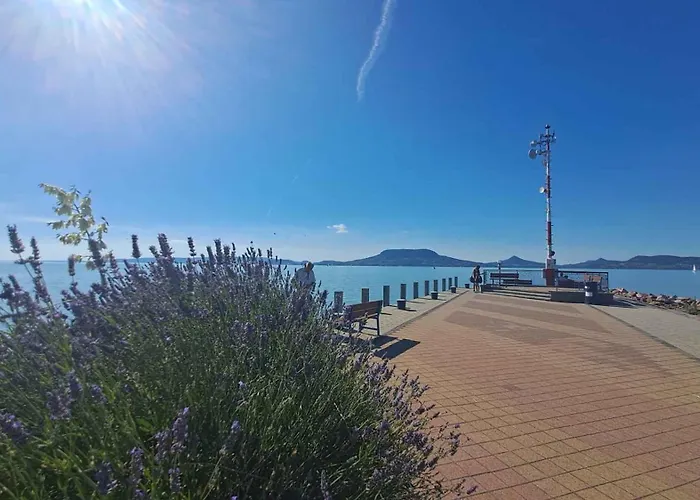 Lägenhet In - Balaton 36989 *